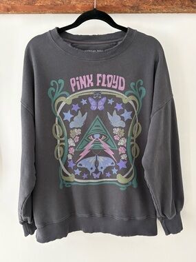 American Eagle—Pink Floyd Gray Distressed Oversized Crewneck Sweatshirt (Medium)